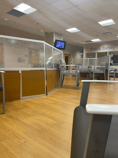 Aurora Sinai Medical Center Emergency Room main image