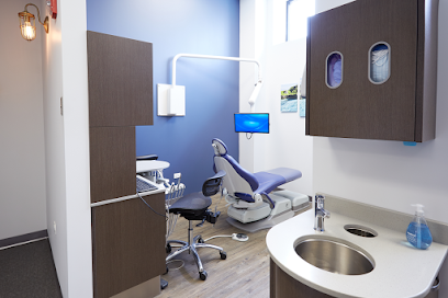 East Loop Dental main image