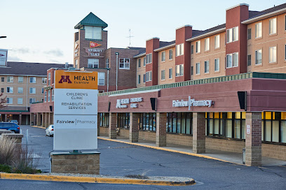 M Health Fairview Children's Clinic - University main image