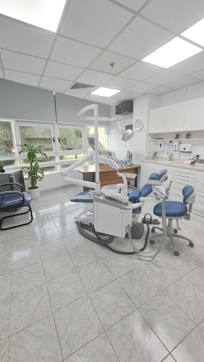 New Canadian Dental Clinic main image