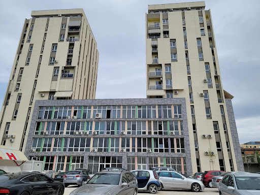 Sante Plus General Hospital Albania main image