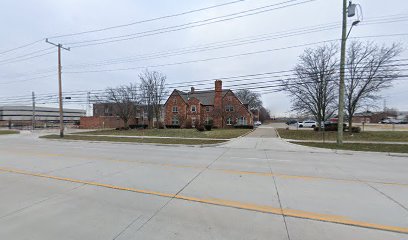 Shar Macomb main image