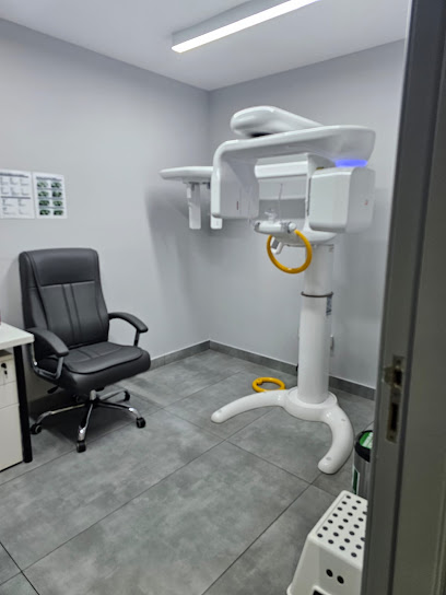 Smile On Dental Clinic Llc main image