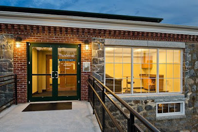 Thundermist Health Center of West Warwick main image