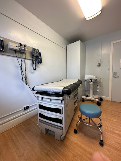 Waikiki Health main image