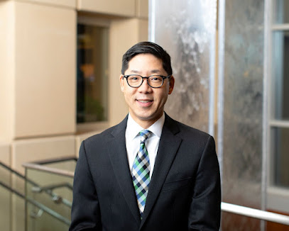 Yungpo Bernard Su, MD, FACP main image